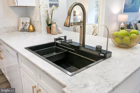 Other - 915 E Street St NW #1105, Washington, DC 20004 photo 4 of 24