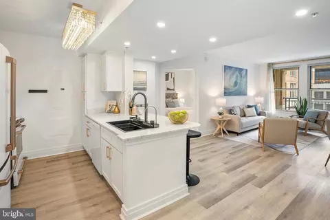 915 E Street St NW #1105, Washington, DC 20004