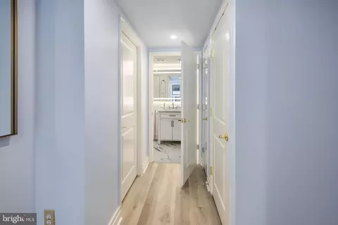 Entry Way - 915 E Street St NW #1105, Washington, DC 20004 photo 2 of 2
