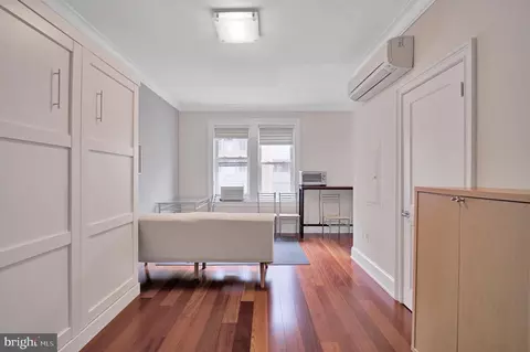 1121 24th St NW #310, Washington, DC 20037