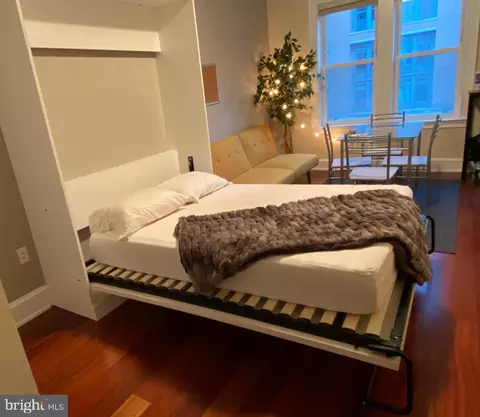 1121 24th St NW #310, Washington, DC 20037