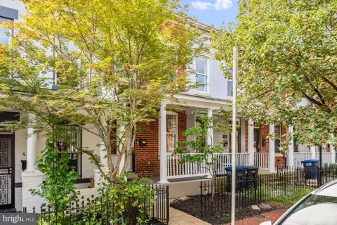 424 Oakdale Pl NW, Washington, DC 20001