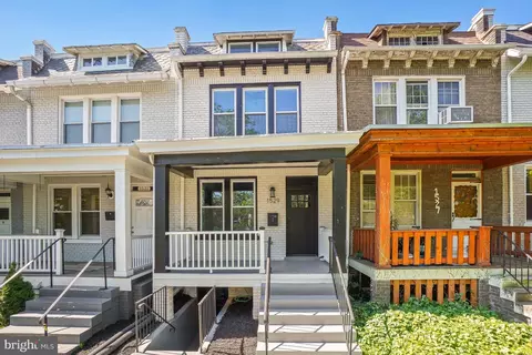 1529 Isherwood St NE, Washington, DC 20002