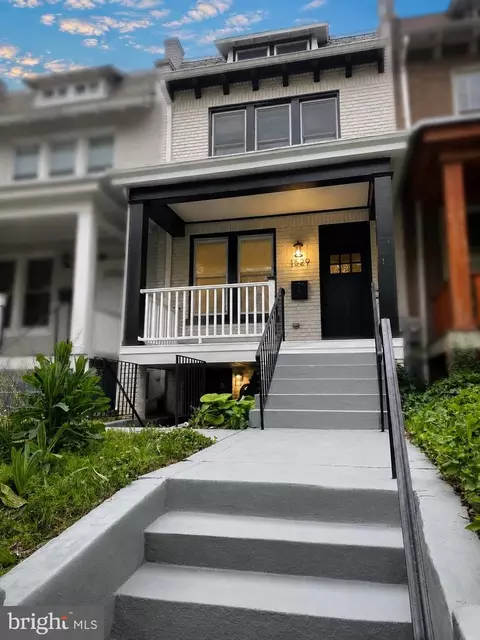 1529 Isherwood St NE, Washington, DC 20002