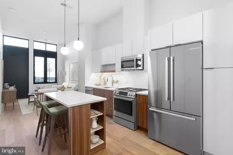 7175 12th St NW #105, Washington, DC 20011