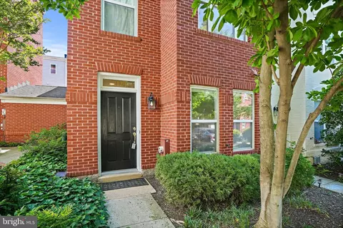 2123 12th Pl NW, Washington, DC 20009 photo 5