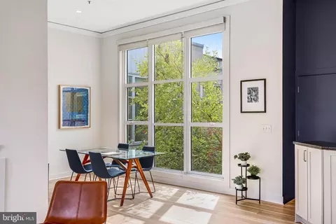 Dining - 2380 Champlain St NW #306, Washington, DC 20009 photo 1 of 2