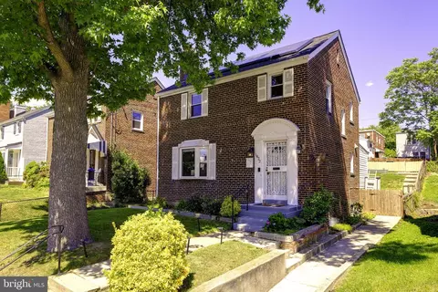1822 41st Pl SE, Washington, DC 20020