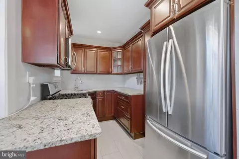 Kitchen - 3925 Davis Pl NW #B7, Washington, DC 20007 photo 2 of 4