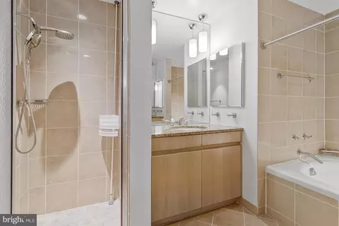 Bath - 675 E Street St NW #900, Washington, DC 20004 photo 3 of 5