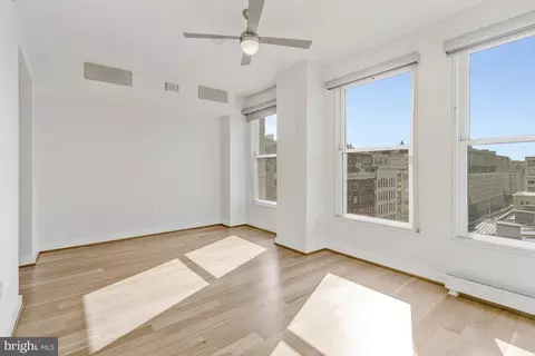 Living - 675 E Street St NW #900, Washington, DC 20004 photo 2 of 13