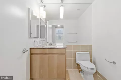 Bath - 675 E Street St NW #900, Washington, DC 20004 photo 4 of 5