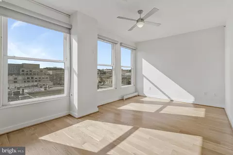 Living - 675 E Street St NW #900, Washington, DC 20004 photo 1 of 13