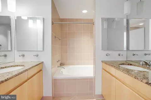 Bath - 675 E Street St NW #900, Washington, DC 20004 photo 2 of 5