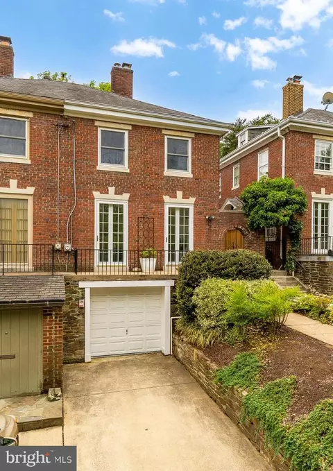 3414 Porter St NW, Washington, DC 20016