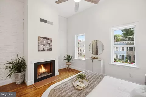315 11th St SE, Washington, DC 20003 photo 23