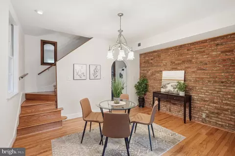 315 11th St SE, Washington, DC 20003 photo 8