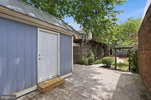 315 11th St SE, Washington, DC 20003 photo 32