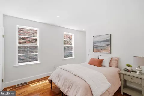 315 11th St SE, Washington, DC 20003 photo 18