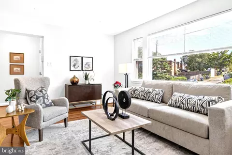 5129 Chillum Pl NE, Washington, DC 20011