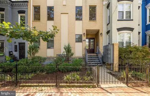 220 P St NW #4, Washington, DC 20001