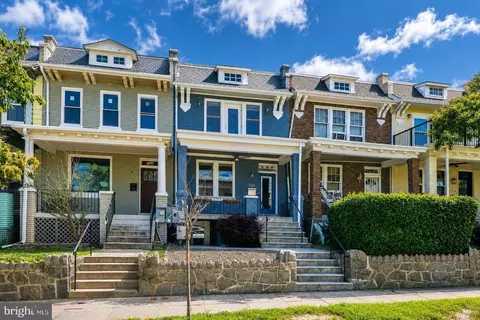1124 4th St NE, Washington, DC 20002