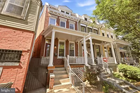 1402 Perry Pl NW, Washington, DC 20010