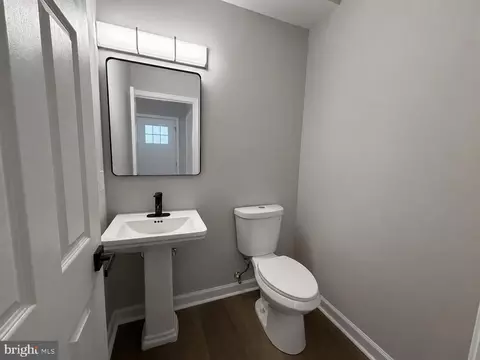 Entry Way - 5002 Kimi Gray Ct SE, Washington, DC 20019 photo 3 of 3