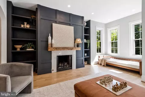 Living - 822 5th St NE, Washington, DC 20002 photo 1 of 1