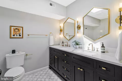 Bath - 822 5th St NE, Washington, DC 20002 photo 2 of 3