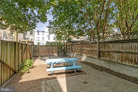 Exterior - 822 5th St NE, Washington, DC 20002 photo 6 of 6