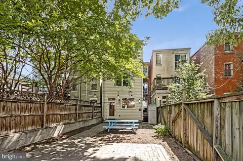 Exterior - 822 5th St NE, Washington, DC 20002 photo 4 of 6