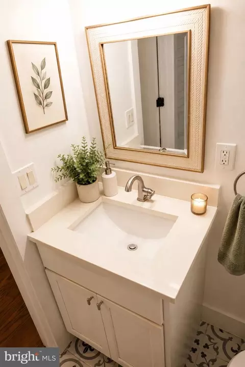 Bath - 604 17th St NE, Washington, DC 20002 photo 1 of 4