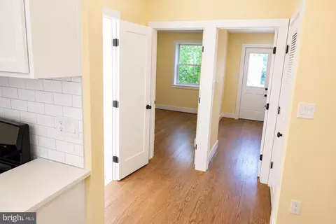 Entry Way - 604 17th St NE, Washington, DC 20002 photo 3 of 3