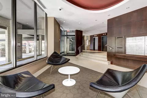 2201 L St NW #509, Washington, DC 20037