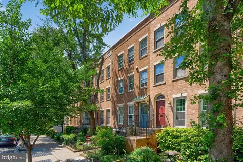 1949 Calvert St NW #1/2, Washington, DC 20009