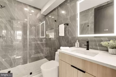 Bath - 2305 Nicholson SE #202, Washington, DC 20020 photo 3 of 4
