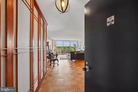 3001 Veazey Ter NW #1317, Washington, DC 20008
