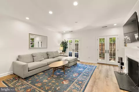 1614 Beekman Pl NW #C, Washington, DC 20009
