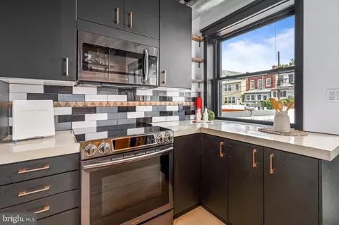 Kitchen - 124 Todd Pl NE, Washington, DC 20002 photo 4 of 5