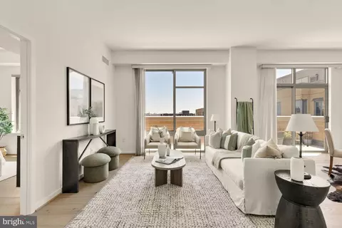 475 K St NW #1204, Washington, DC 20001