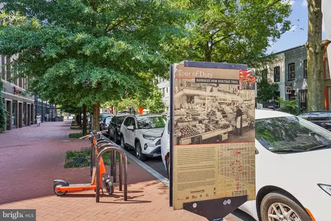 Exterior - 626 D St NE, Washington, DC 20002 photo 4 of 4