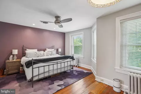 Bedroom - 626 D St NE, Washington, DC 20002 photo 1 of 3