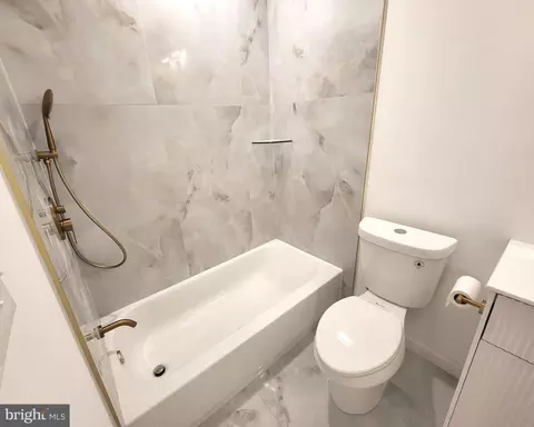 Bath - 562 24th St NE, Washington, DC 20002 photo 1 of 4