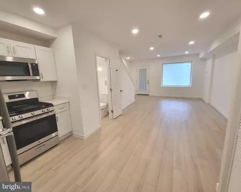 Entry Way - 562 24th St NE, Washington, DC 20002 photo 3 of 12