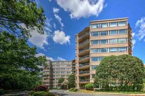 4101 NW Cathedral Ave NW #612, Washington, DC 20016