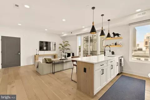 623 Kennedy St NW #8, Washington, DC 20011