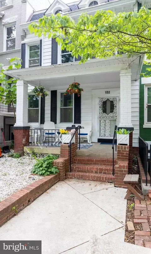 132 Bryant St NW, Washington, DC 20001