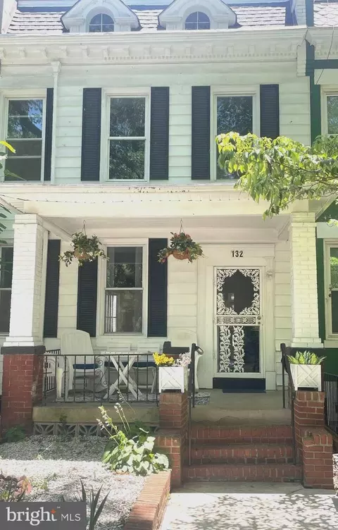 132 Bryant St NW, Washington, DC 20001