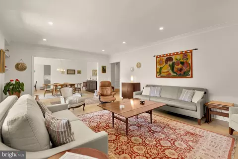 2801 New Mexico Ave NW #1211, Washington, DC 20007
